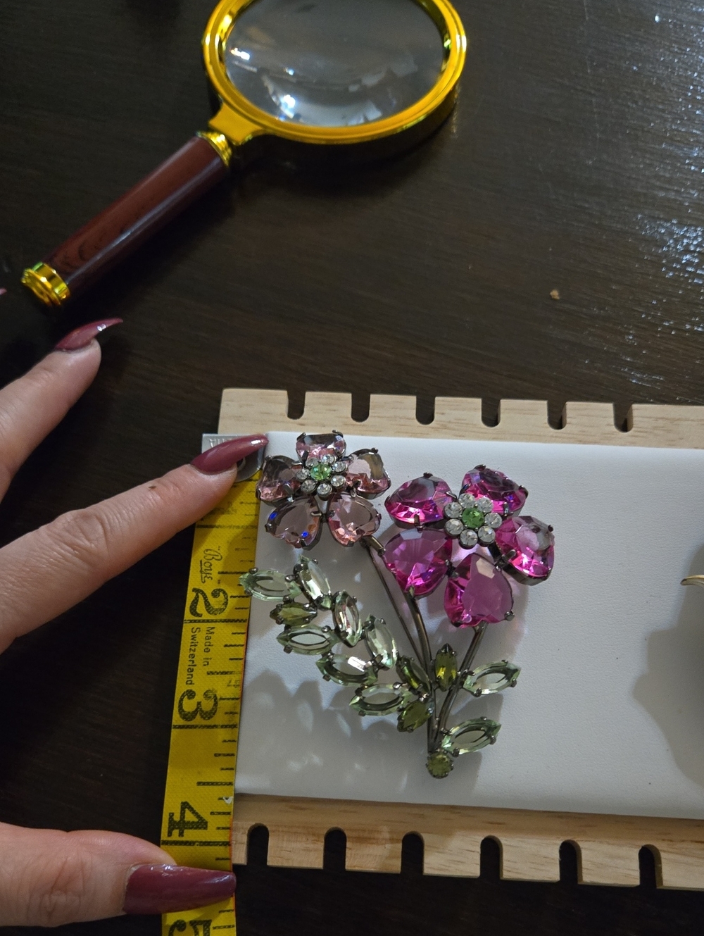 Avon Huge  Vintage  Pink and Purple Green Crystal Brooche - Picture 16 of 16